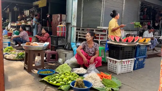 Nhịp sống trở lại bình thường tại Myanmar