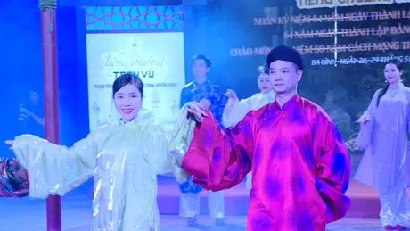 'Tiếng chuông Trấn Vũ': Đánh thức chiều sâu văn hóa Thăng Long | Văn hóa và sự kiện | 16/06/2025