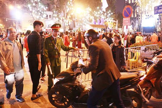 Đảm bảo an toàn giao thông mùa Noel