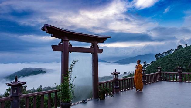 Ngôi chùa trên mây đẹp đến ngỡ ngàng ở Lâm Đồng | 23/12/2023