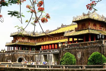 Đến với Huế mộng mơ | 27/01/2024