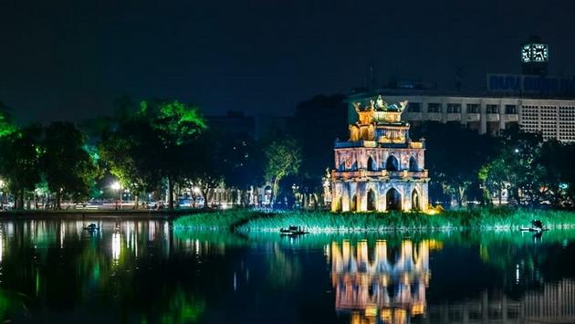 Khám phá Hà Nội về đêm