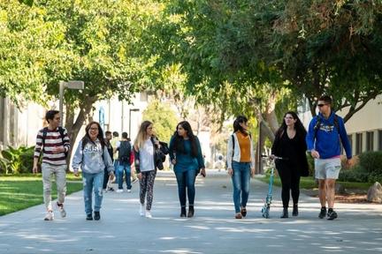 Du học sinh Việt đối mặt chiêu trò lừa đảo tại Mỹ