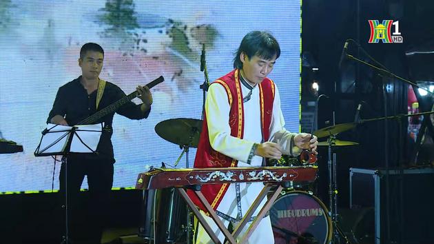 Tình yêu với cây đàn dân tộc | Trang Văn học nghệ thuật | 01/12/2023