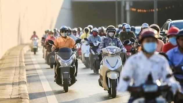 Dự báo thời tiết 9/7: Nắng nóng mở rộng toàn Hà Nội
