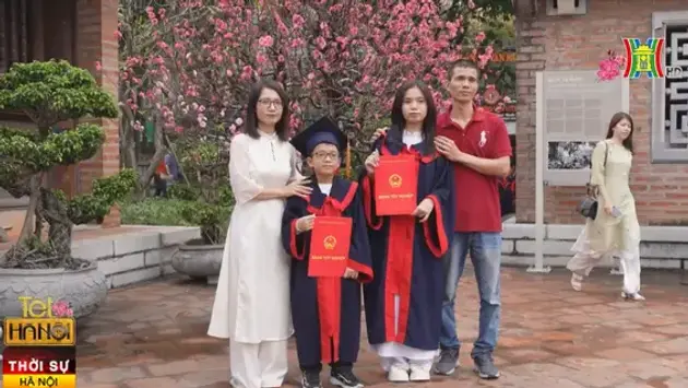 Người Hà Nội du xuân