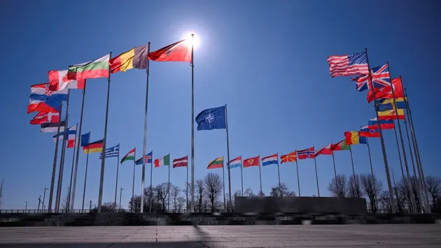Ông Trump cân nhắc thay đổi chính sách của NATO