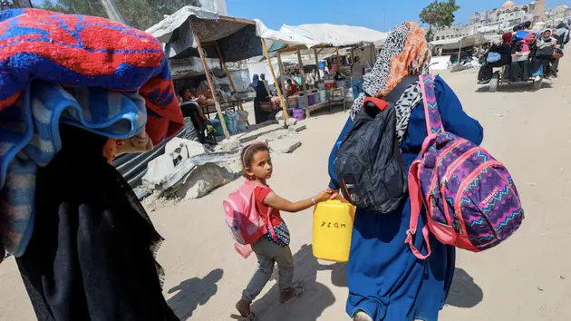 Người Palestine sơ tán khỏi Khan Younis sau cảnh báo của Israel