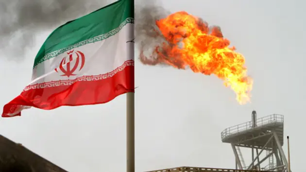 Giá dầu và vàng tăng vọt vì căng thẳng Israel-Iran